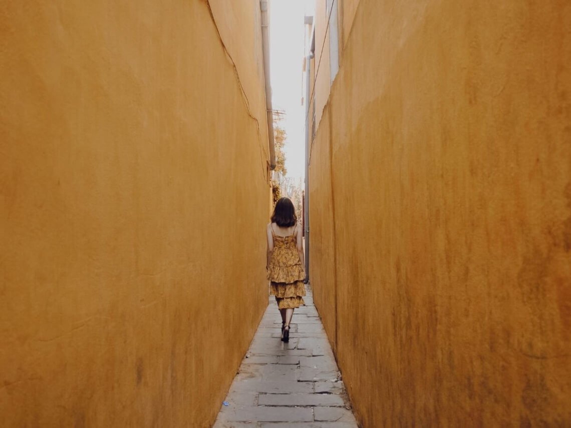 girl in alley