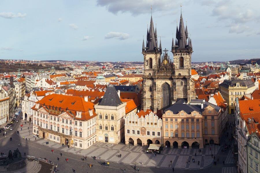 Church of Our Lady before Týn in Old Town Sqaure. solo female travellers